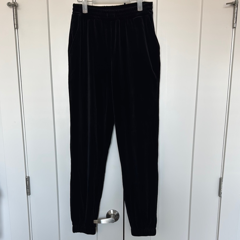 Zara Black Velvet Jogger Pants